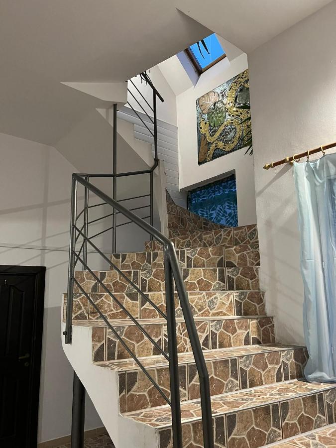 סיגישוארה Gasthaus Am Bahnhof מראה חיצוני תמונה